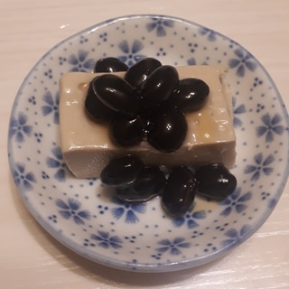 黒豆　ごま豆腐